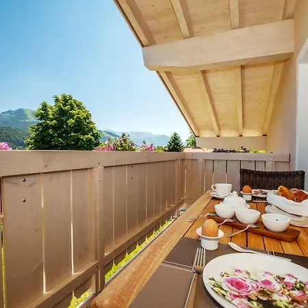 Haus Bella Vista 公寓
